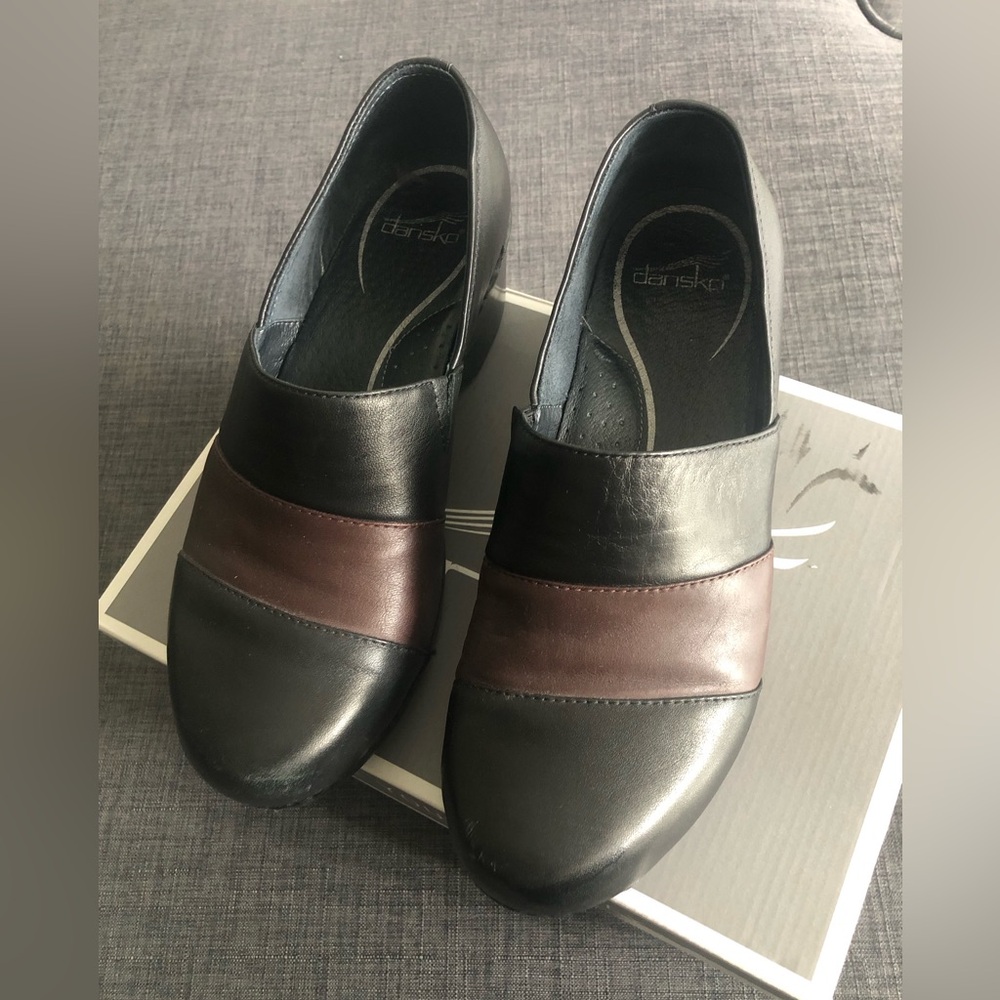 Dansko size 41 black and brown shoes